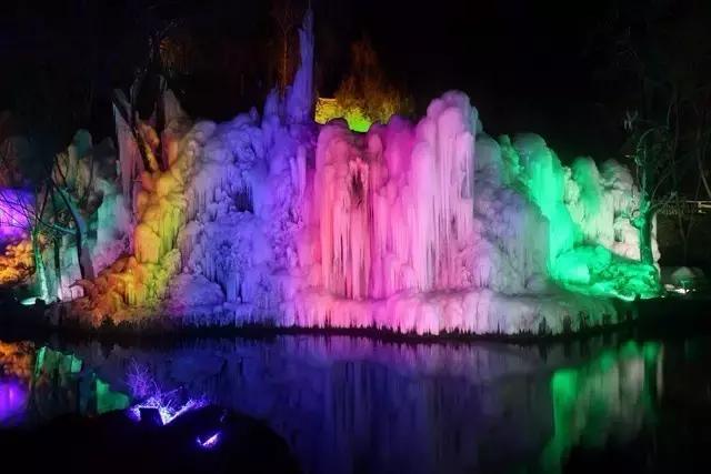沕沕水景区冰雪,河北平山县沕沕水生态风景区冰瀑