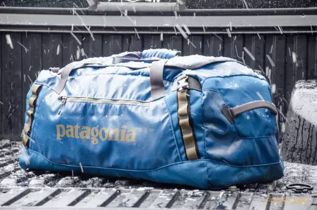 新年圣诞礼物送啥咧?精挑细选的50款运动单品清单送给你!