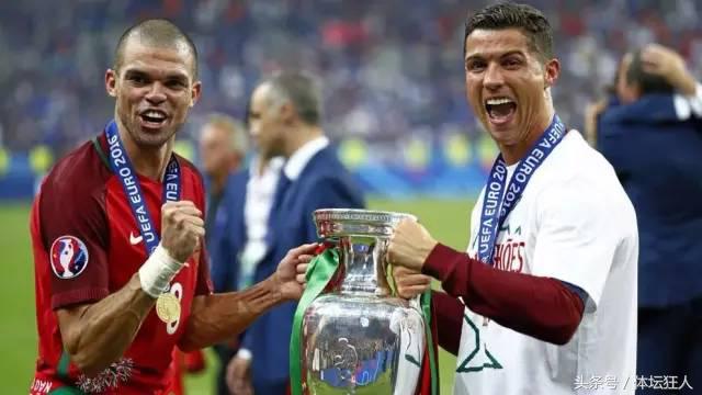 2016，足球感动我们的那些瞬间