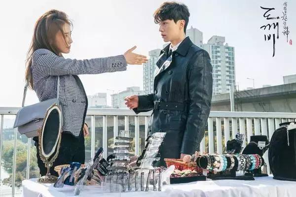 鬼怪女二刘仁娜整容,刘仁娜鬼怪惊艳经典造型