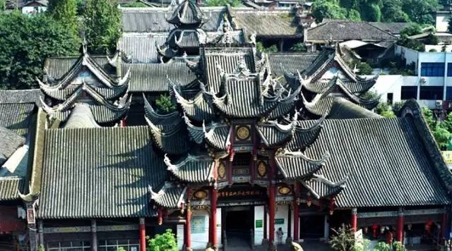 重庆到四川旅游自驾最佳路线,从四川出发旅游路线推荐环线