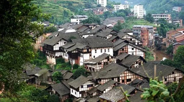 重庆到四川旅游自驾最佳路线,从四川出发旅游路线推荐环线