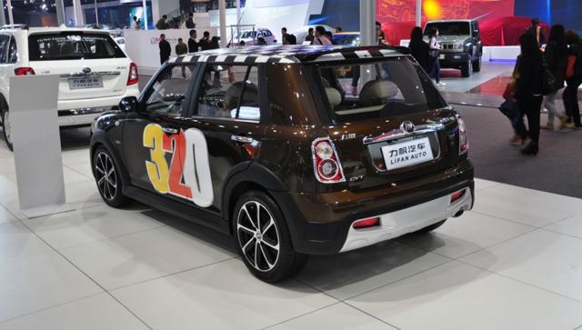 女士自动挡省油小型车5万元左右,女士小型车2-5万省油