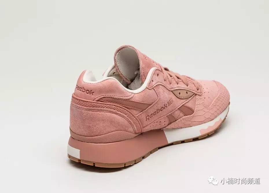 粉红色球鞋推荐女生,粉红色系球鞋