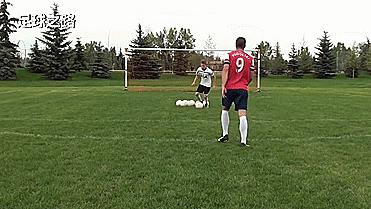 足球教学如何正确的接球及几个易犯的错误