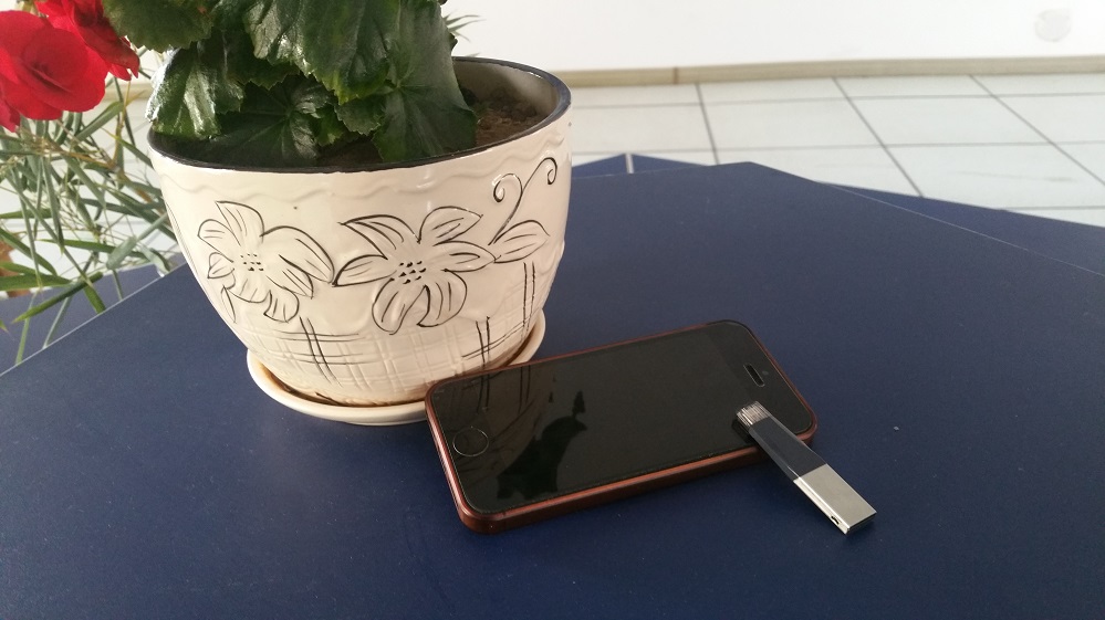 闪迪苹果手机u盘256gb好不好,闪迪欣享手机闪存盘