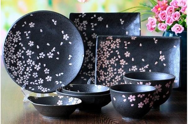 日本用的餐具有什么,日本人餐具用什么