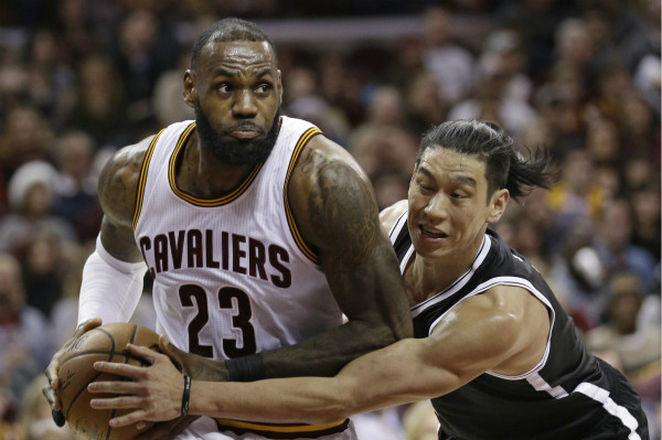 今日奇葩说之龙发装饰救不了快船