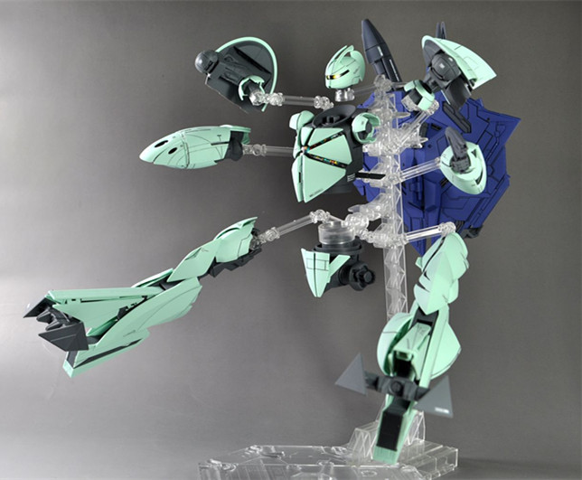 细节超多的高达模型,一些经典的高达