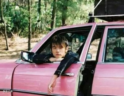 戏里戏外判若两人的男演员,刘烨和陈伟霆视频