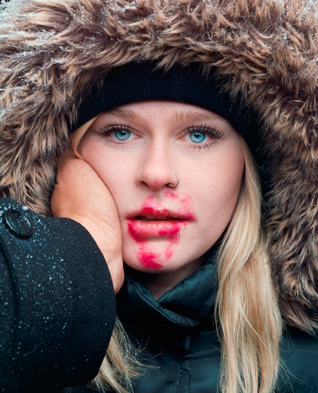 街头摄影师给陌生人拍照谈对象,摄影师街头给陌生人拍照