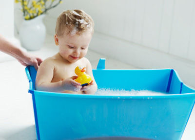 婴儿脸上红色块状湿疹有什么偏方,婴儿湿疹引起的红脸蛋怎么办