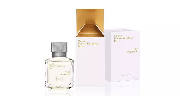 瀹夊埄骞村害鐩涗細,瀹夊埄澶т細鍗曞搧绾㈣壊