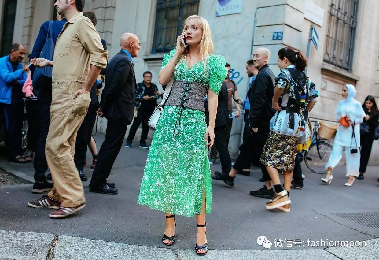 pantone2019年流行色都有什么,pantone2023流行色英文视频