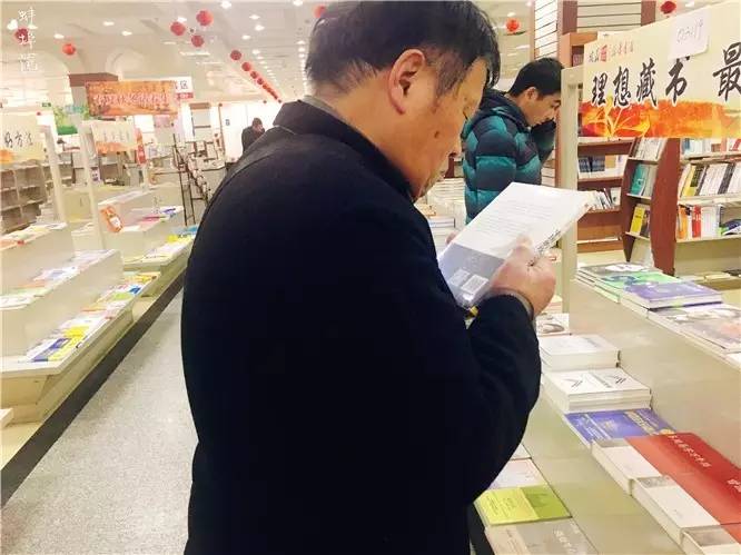 再看你一眼粤语歌,再看你一眼原唱完整版