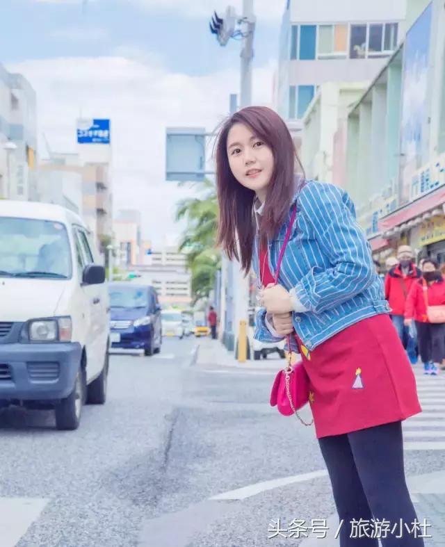 鐞夌悆涔嬭摑鎭嬫垬鍐茬怀,鎭嬫垬鍐茬怀铚滄湀涔嬫梾