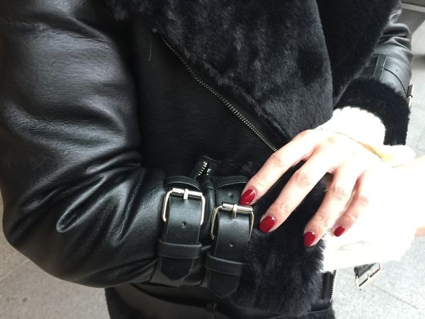 时尚韩国冬天旅游的流行穿搭街拍3套必备保暖单品