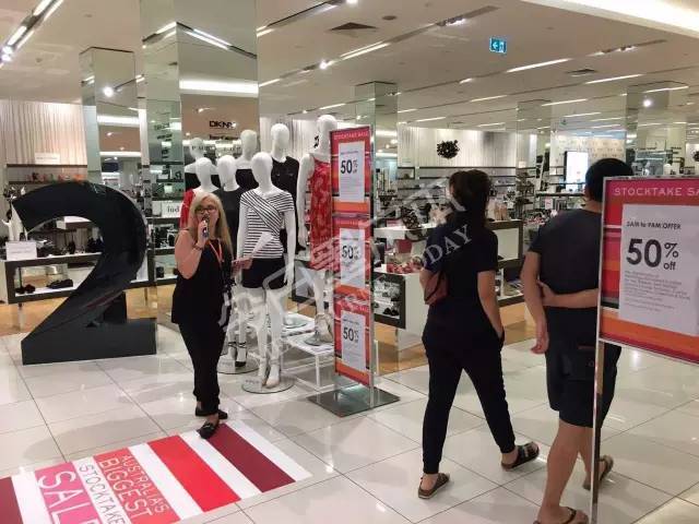 墨市BoxingDay现场:蔻驰5折!兰蔻YSL7折