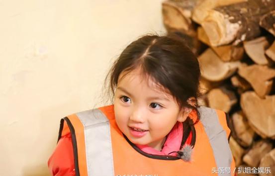 阿拉蕾玩的什么球,阿拉蕾超燃时刻