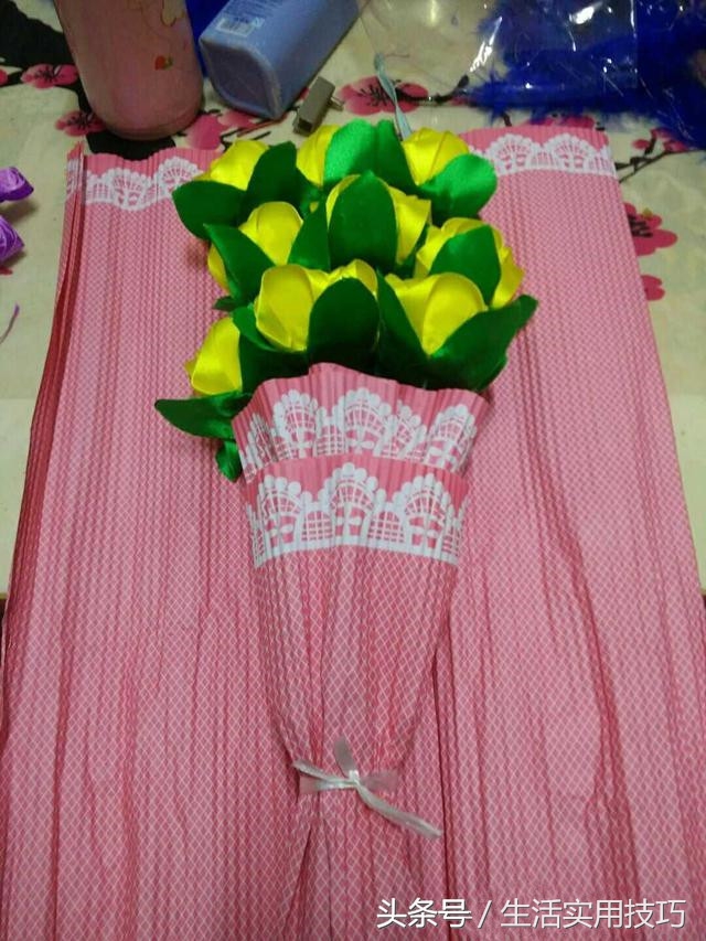 18朵丝带玫瑰花尖黑色包装教程,玫瑰花的包装教程