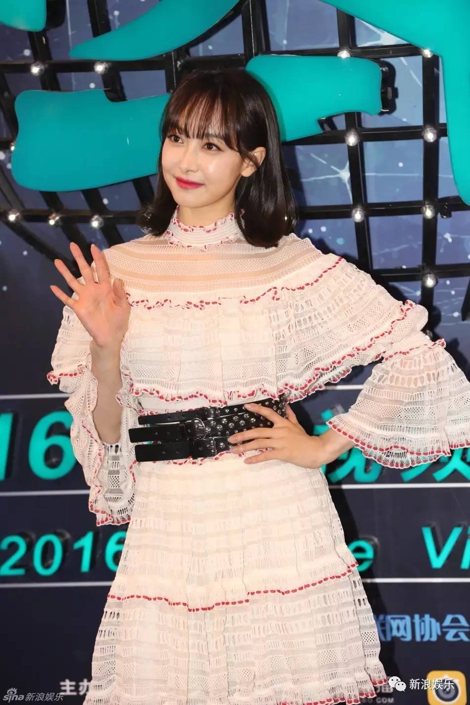 林心如公开秀恩爱是怎么回事,林心如晒清凉戏水照