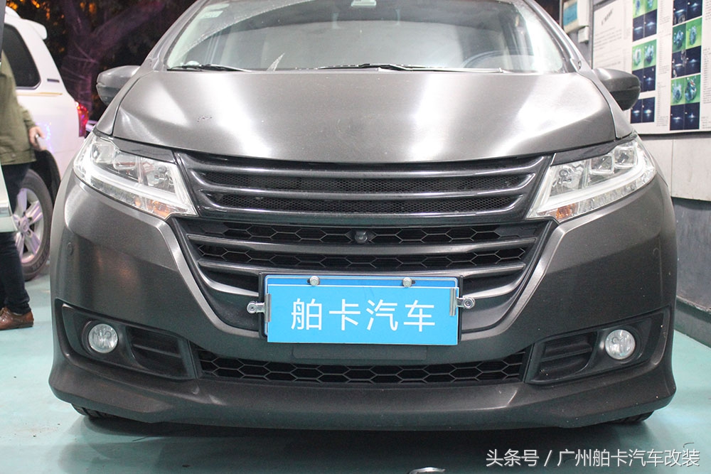 奥德赛大灯近光改成led灯泡可以吗,奥德赛更换大灯灯泡