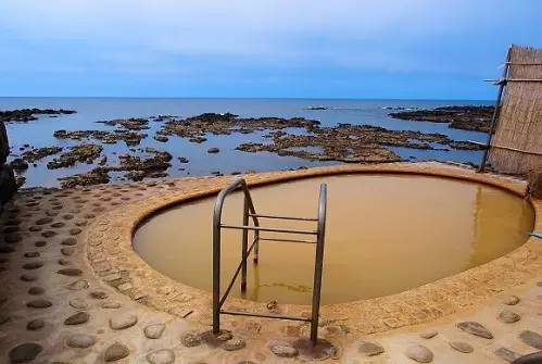 世界十大温泉排名第一,世界十大温泉镇