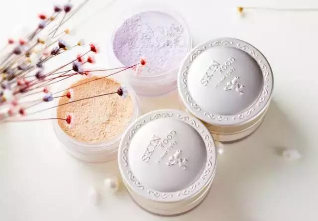 mac柔光和清透散粉油皮怎么选,花西子定妆散粉适合干皮还是油皮