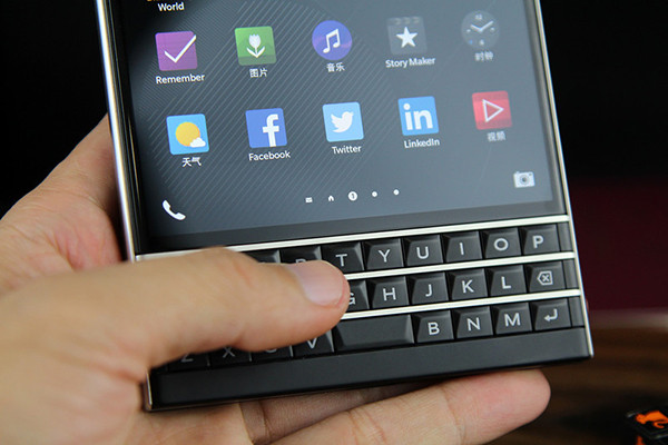 黑莓护照passport现在怎么样,黑莓passport无法解锁