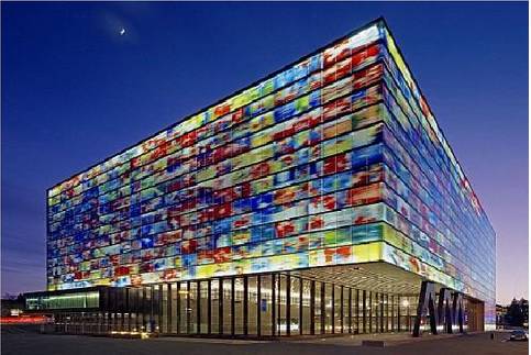 坚持不懈甲骨文,建筑与艺术的糅合