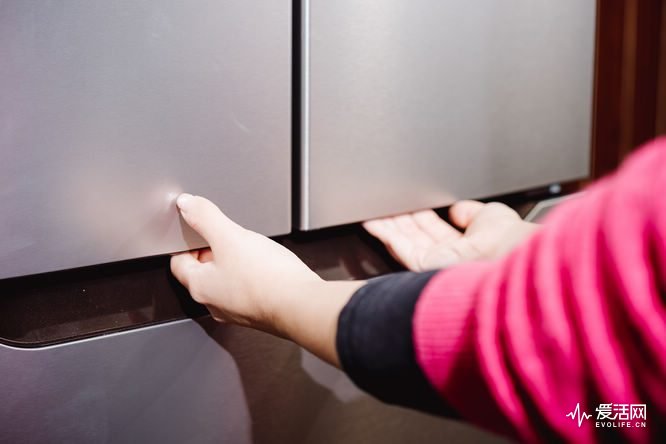 创维单开门三层冰箱尺寸,创维冰箱bcd-186d储水盒