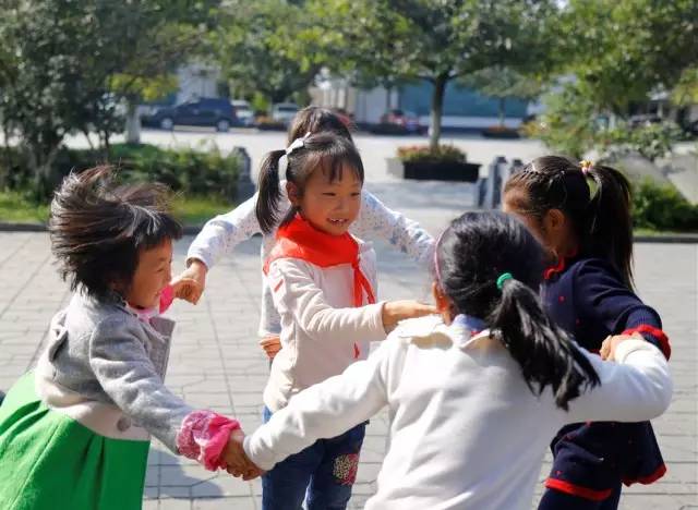 瞧，教育导报记者镜头下的2016！