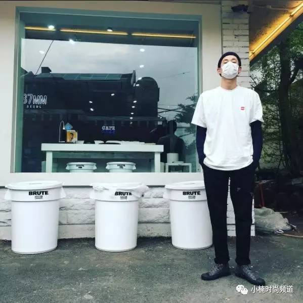 韩国肌肉男模日常穿搭 (韩国男模穿衣风格)