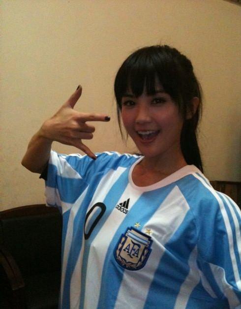 女星喜欢足球,女明星喜欢足球明星