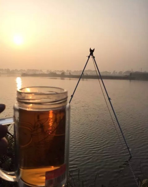 黑坑双铅坠线组钓轻口鲫鱼,7.2米长竿钓鲫鱼配多大铅坠