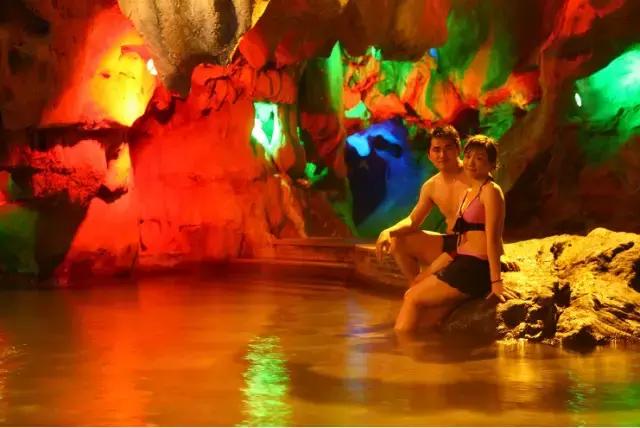 清远英德奇洞温泉小镇,英德奇洞温泉度假村