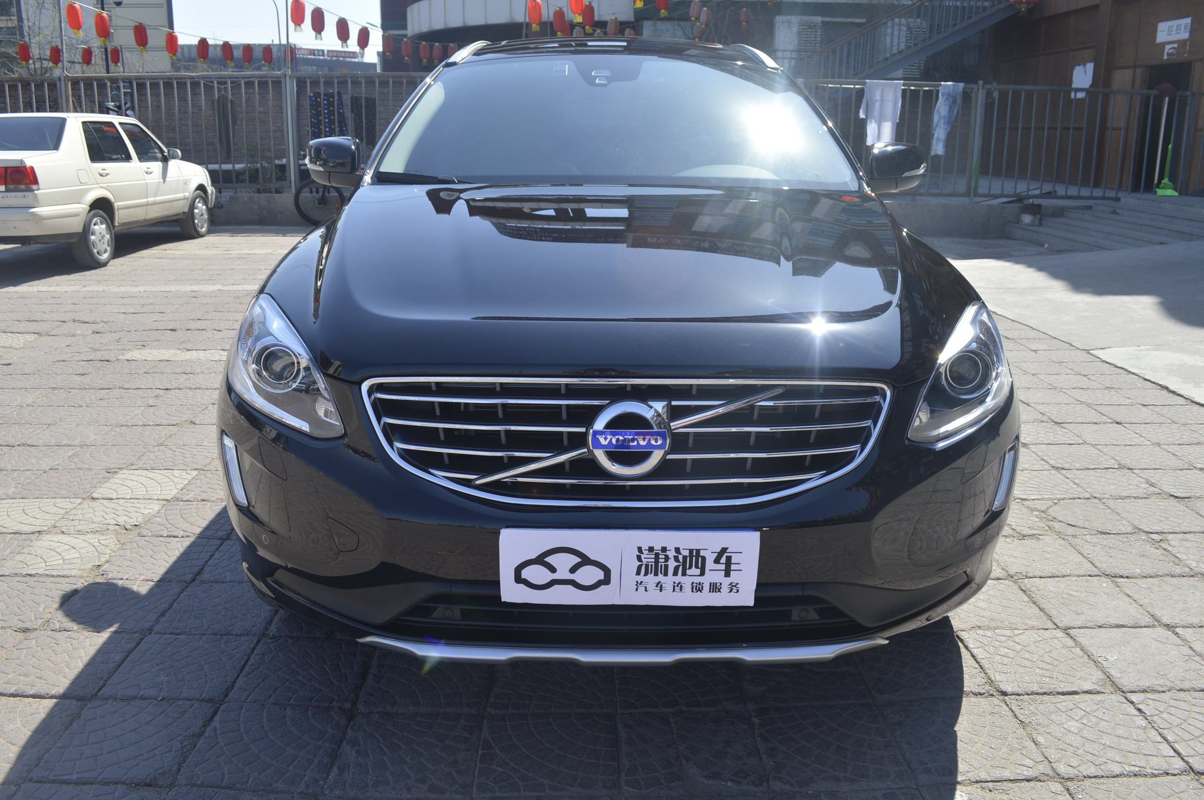 沃尔沃车衣保护原车漆,沃尔沃贴隐形车衣注意事项