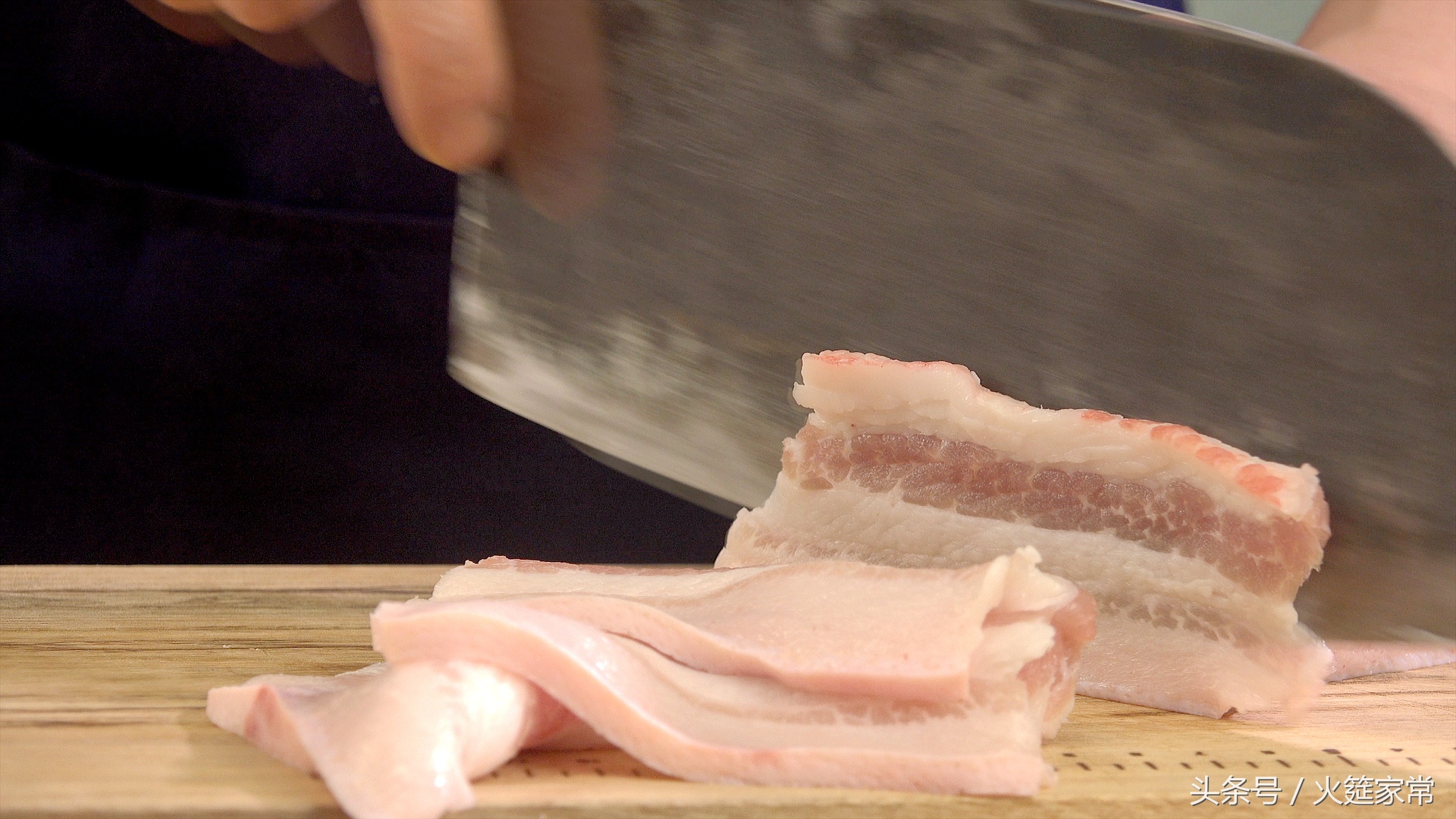 最简单的粉蒸肉用蒸肉粉,做粉蒸肉用什么肉做出来最好吃