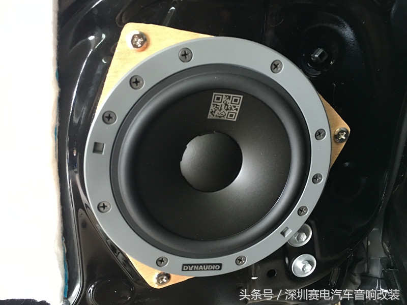 中山丰田锐志汽车音响改装,深圳锐志汽车音响改装