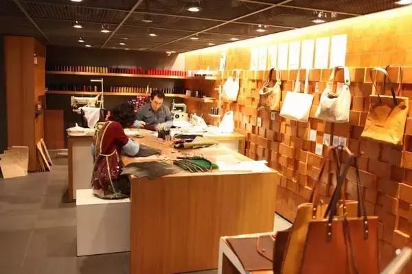 广州狮岭皮具手工店,广州手工皮具一条街