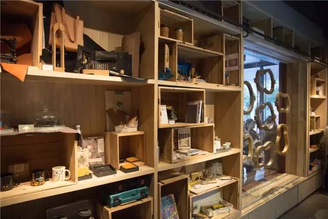 李宗盛评价阿信唱功,李宗盛与阿信什么关系