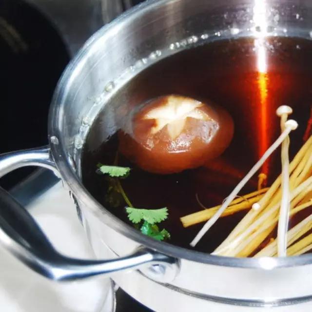 南宁15元自助小火锅,南宁旋转小火锅