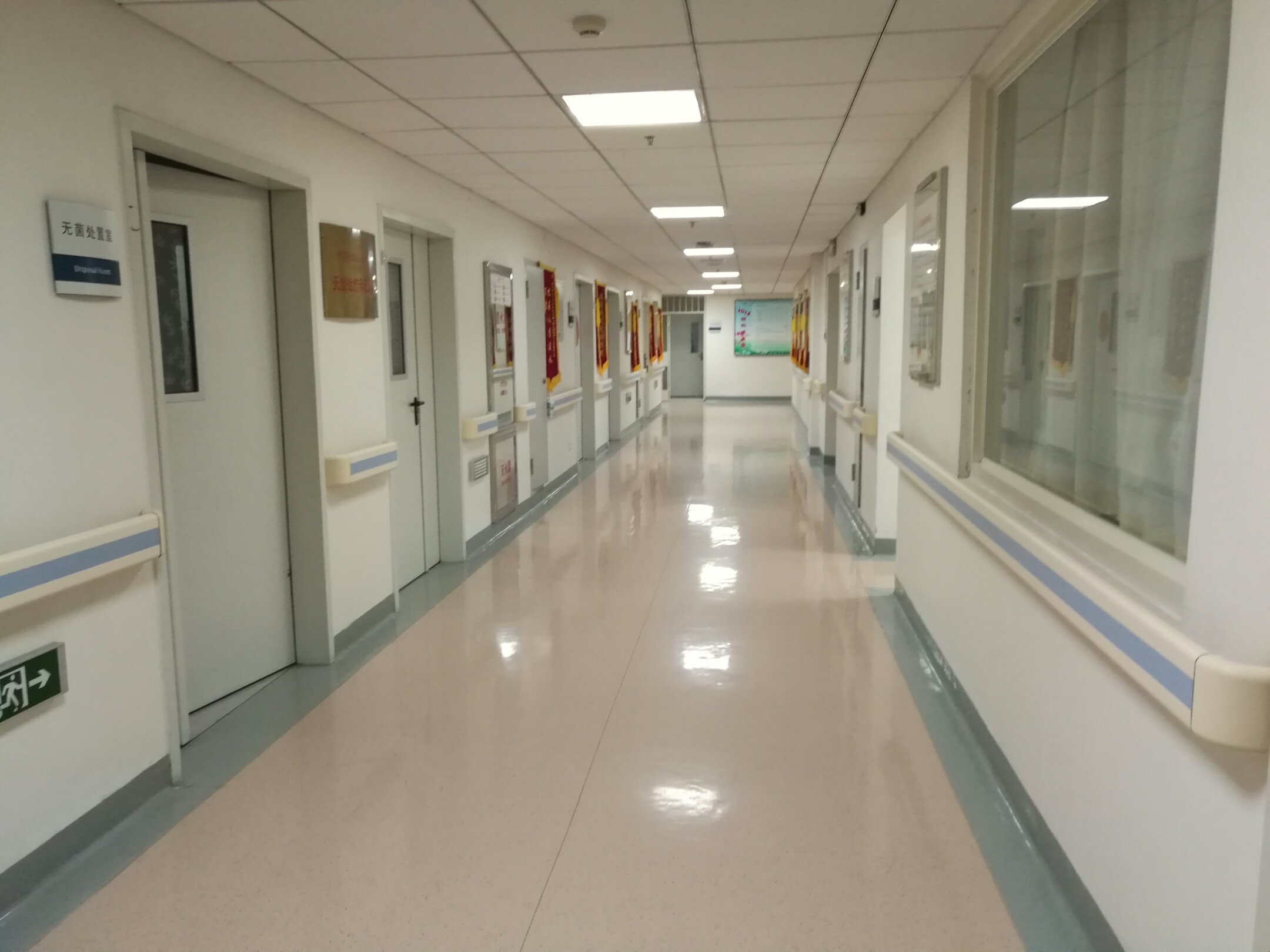 解放军306医院除夕之夜倒计时与正计时