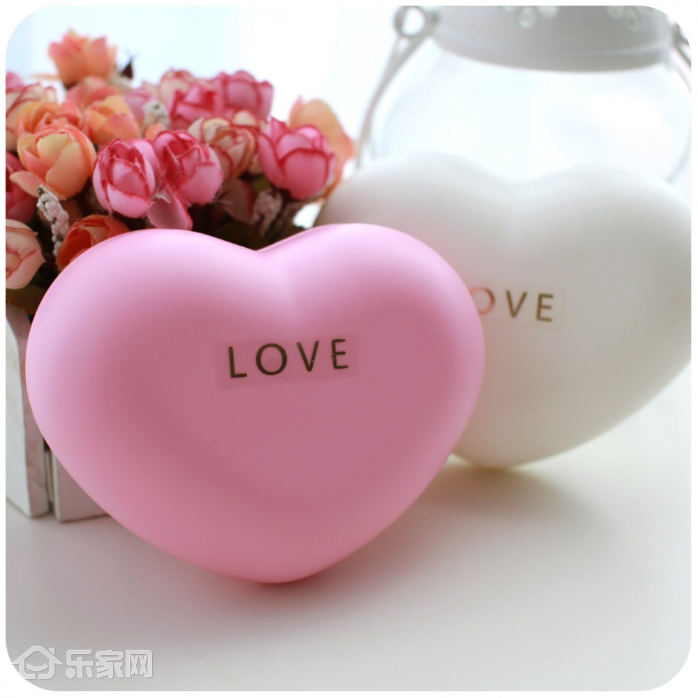 家里家具衣物发霉,家里衣柜衣服发霉了