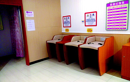 公司没有母婴室怎么背奶,背奶的妈妈有多难