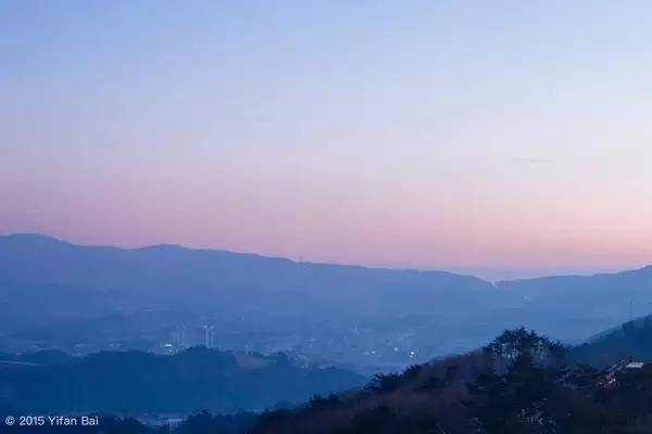 在滑雪场滑雪的过程是什么,乌鲁木齐滑雪场跨年