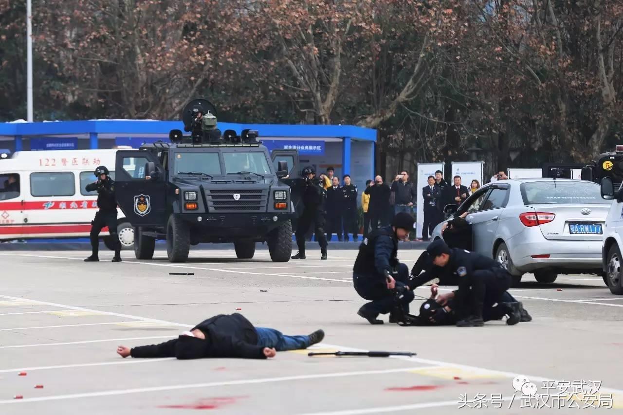 浜哄湪姹熸箹鐪熷疄闀栧眬瑙嗛,浜哄湪闀栧眬