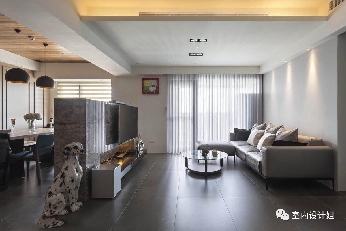 电视墙节省空间,电视墙太大用什么装饰一下