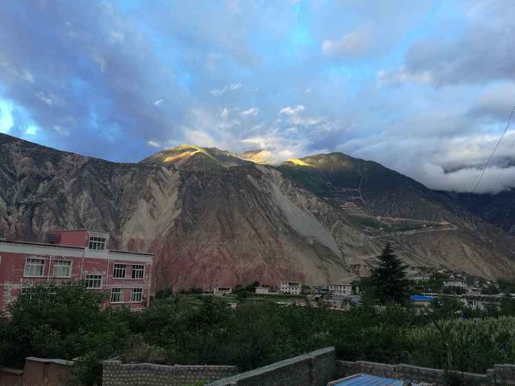 滇藏219线骑摩托进藏最全攻略,2021滇藏进藏自驾游