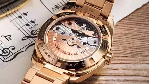 搞不懂！同样花20万，有人不买百达翡丽跑去买欧米茄！